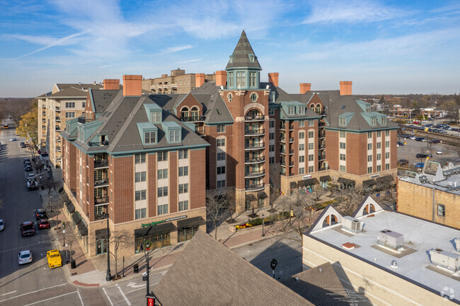 Foto del edificio - Wing Street Condominium