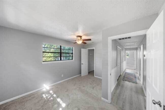 Foto del edificio - 124 Timbo Trail