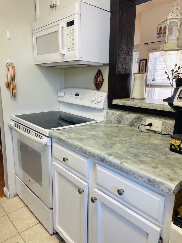 Foto principal - 220 Thalia Trace Dr