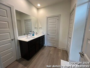 Foto del edificio - 7717 Linnie Ln