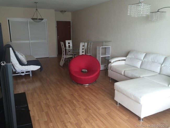 Photo - 3901 S Ocean Dr Apartment