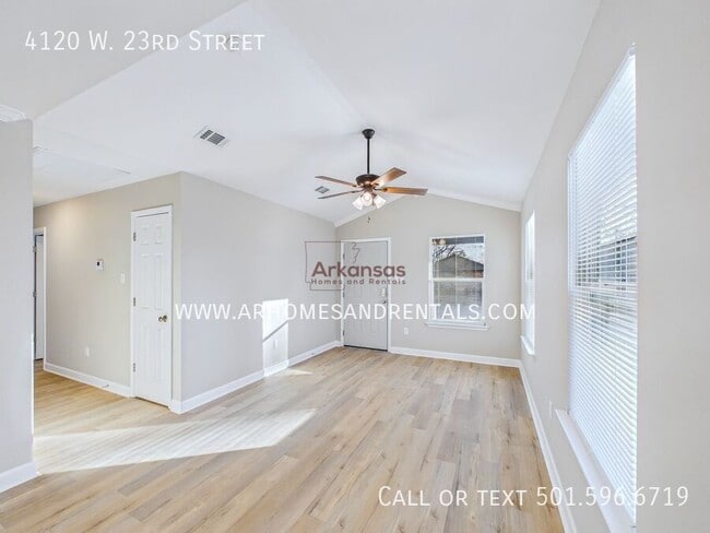 Building Photo - 4120 W 23rd St