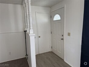 Building Photo - 4361 Laute Dr