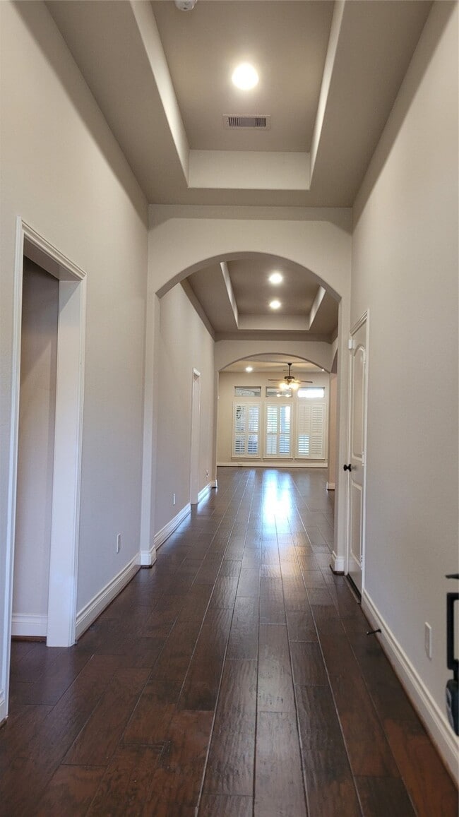 Building Photo - 16818 Talisker Dr