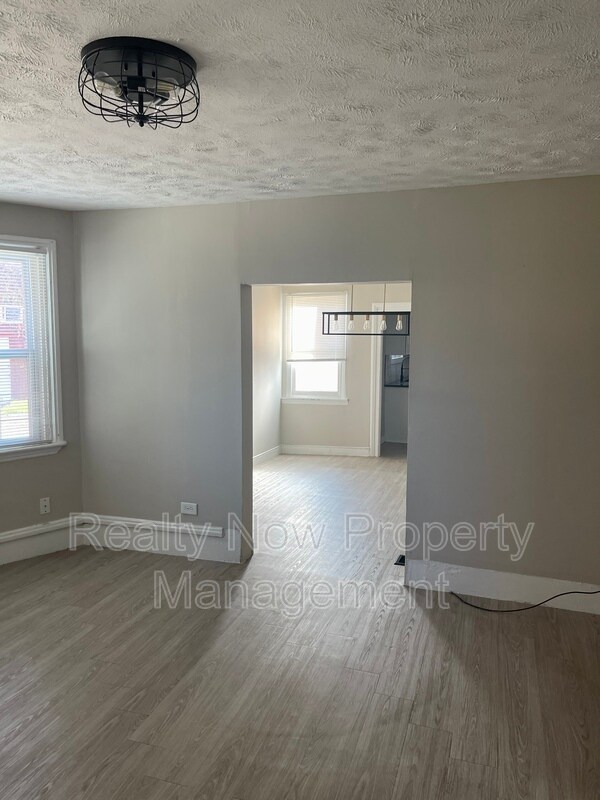 Building Photo - 1409 Auburn Ave
