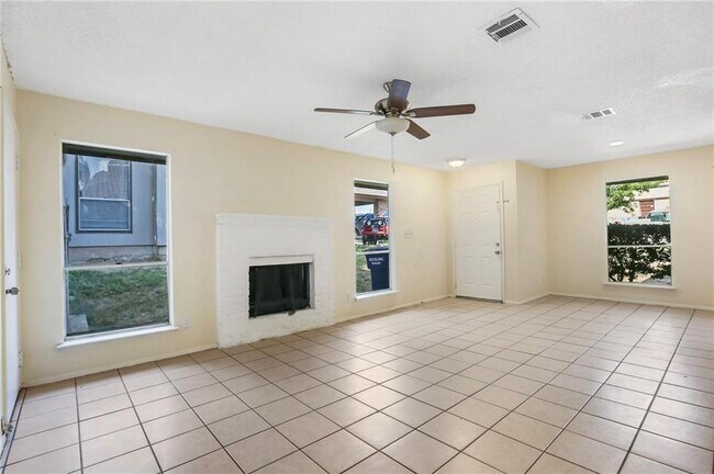Building Photo - 9402 Teasdale Terrace