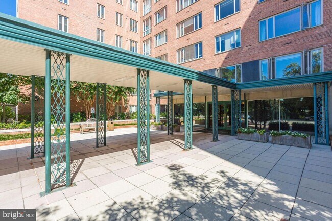 Building Photo - 4301 Massachusetts Ave NW