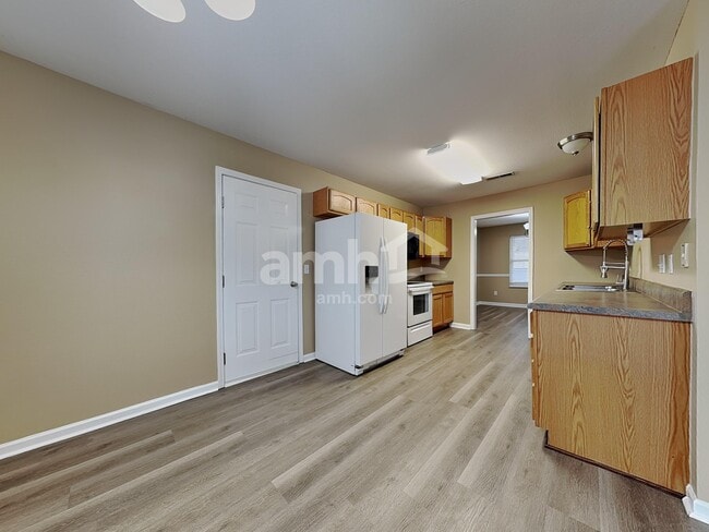 Building Photo - 6818 Audrianna Ln