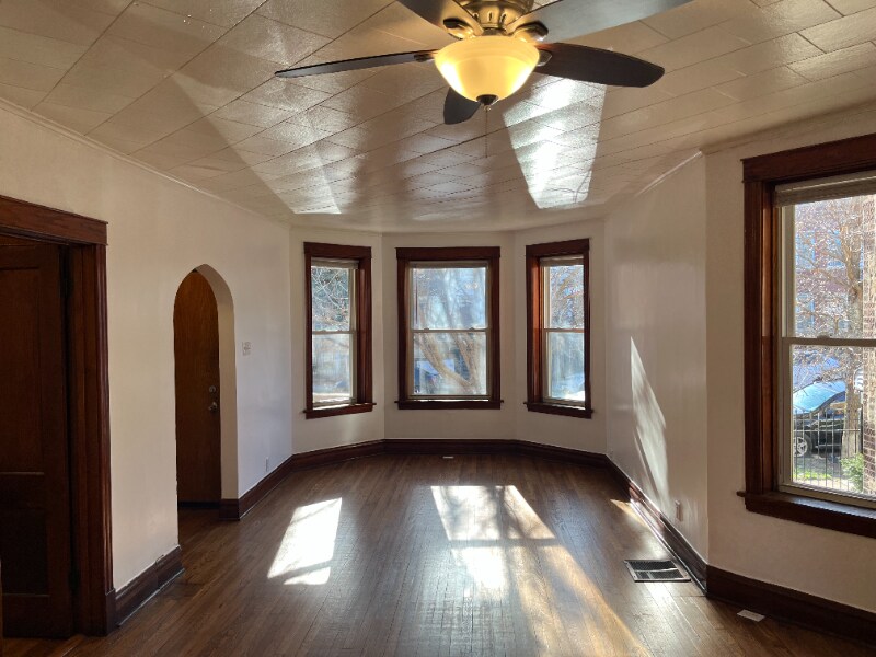 Foto principal - 1333 N Avers Ave