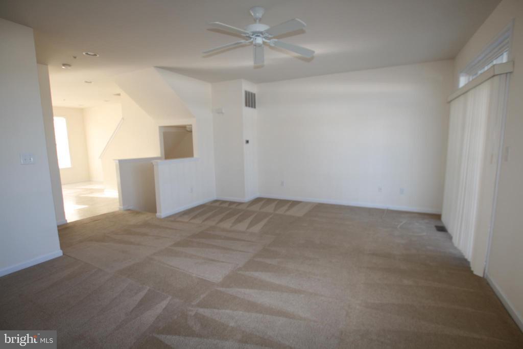 35385 Winthrop Ct, Long Neck, DE 19966 Townhome Rentals in Long Neck