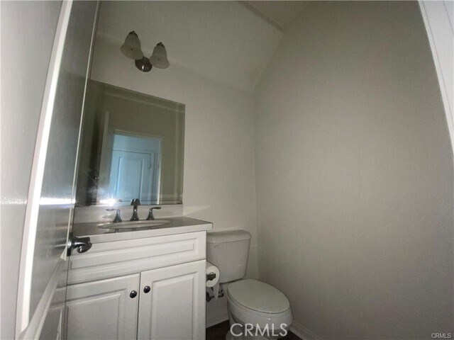 Foto del edificio - 690 Huron Pl