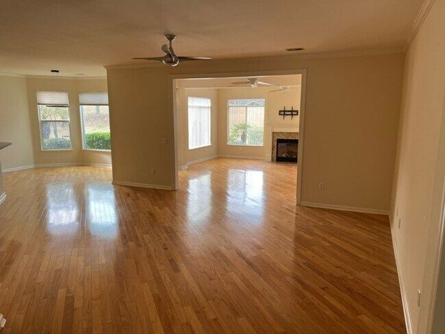 Foto del edificio - Wonderful, open, 2 bedroom home.