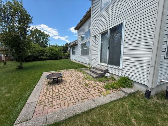 Photo - Large 2 Story home with 3 Bedrooms, 2.5 baths, hardwood floors, office and finished basement