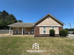 Building Photo - 4173 Oak Wind Dr