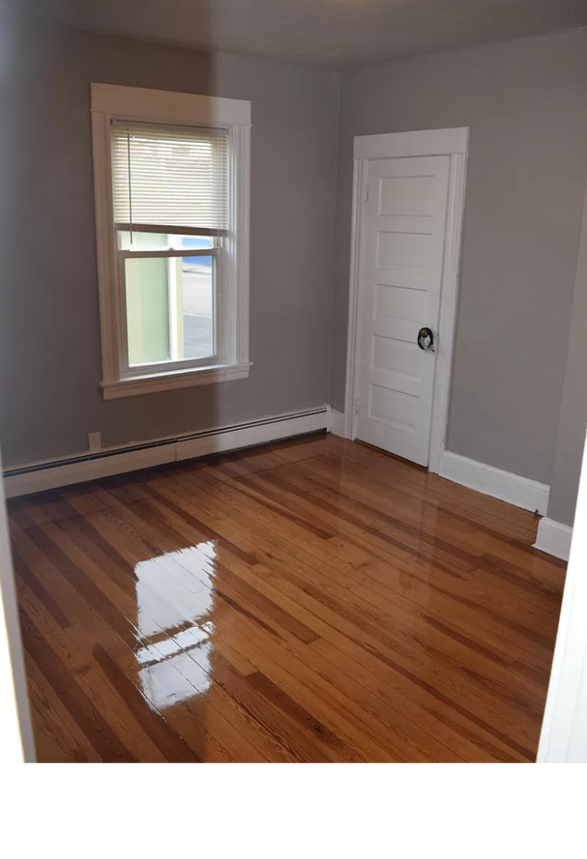 Foto del edificio - 179 Grand Ave