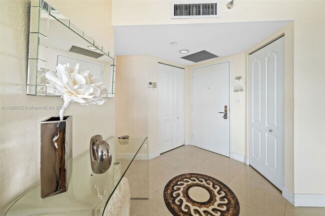 Foto del edificio - 19101 Mystic Pointe Dr