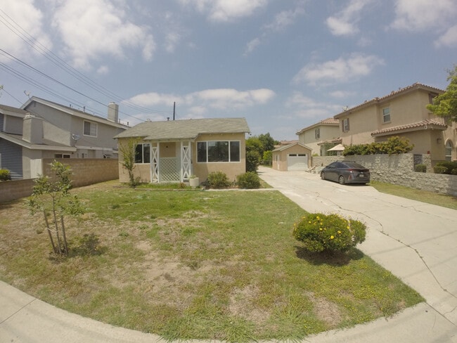 Foto del edificio - 9453 Cedar St