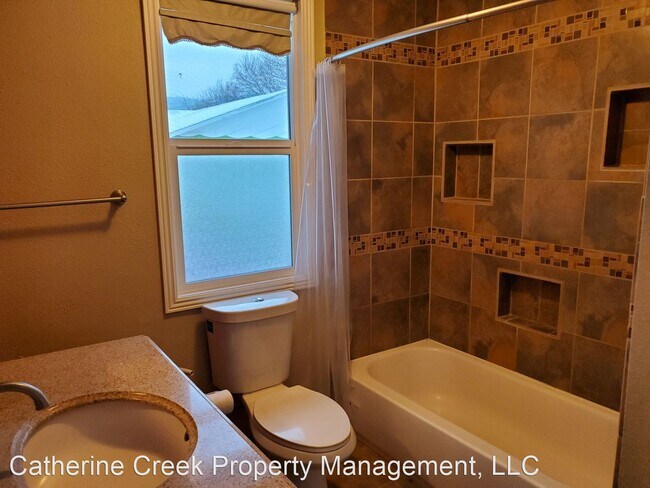 Foto del edificio - 3 br, 1 bath House - 1206 2nd Street