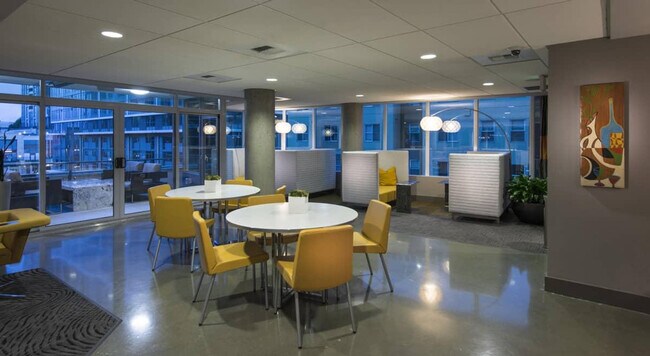 Foto del edificio - 958 111th Ave NE