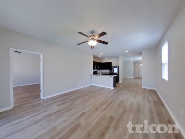 Building Photo - 134 Victory Cir