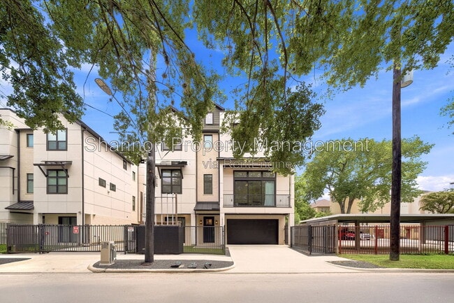 Building Photo - 1823 Prospect St