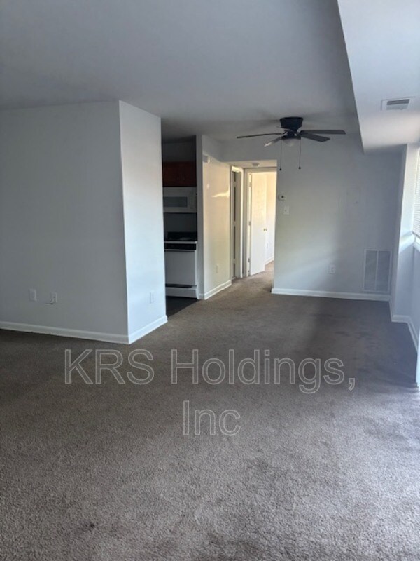 Building Photo - 5604 Crenshaw Rd