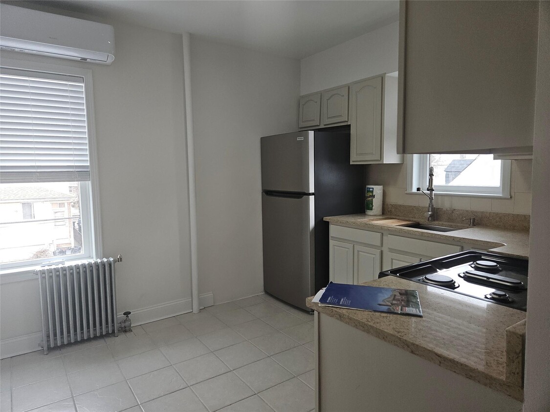 Foto del edificio - 38-21 150th St