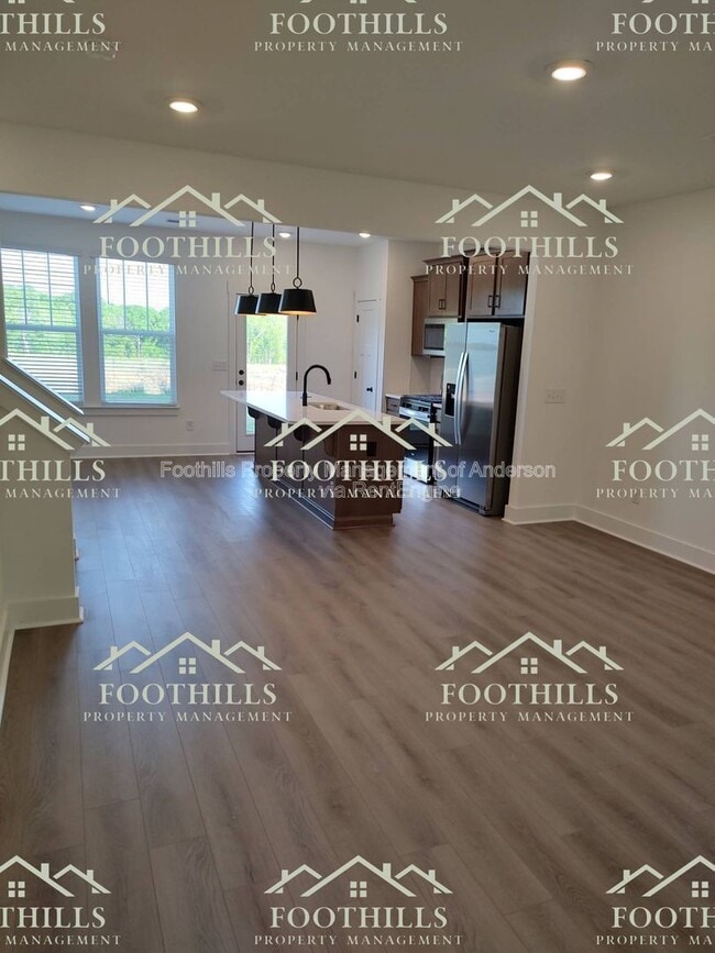 Building Photo - 267 Silo Rdg Dr