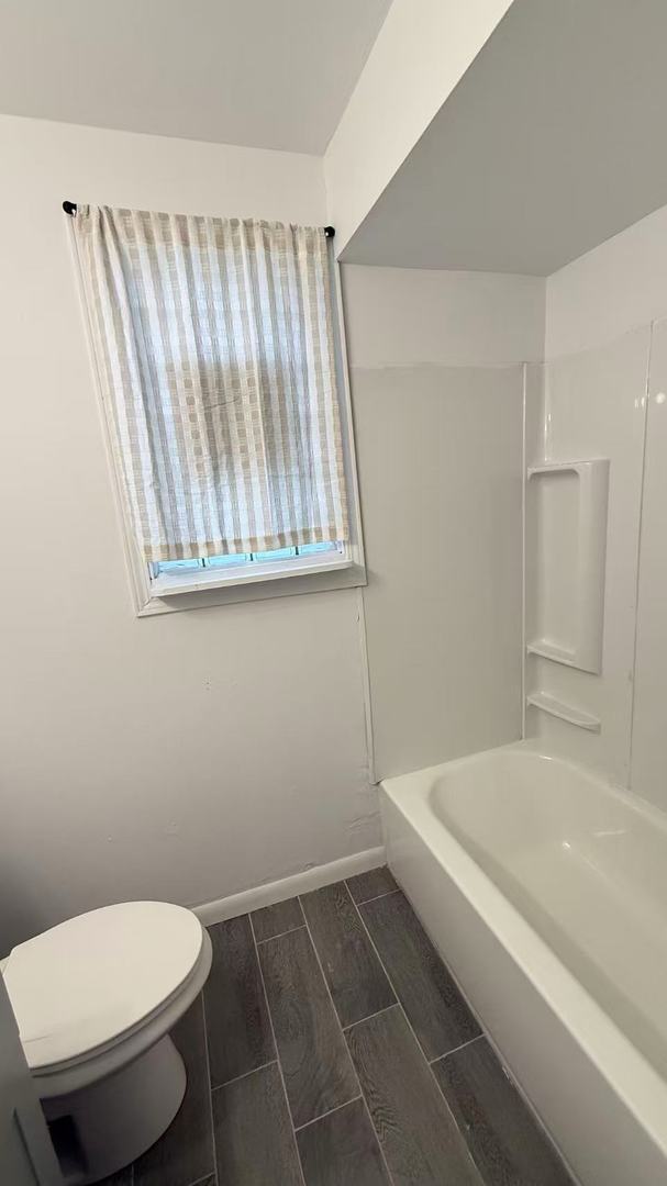 Foto del edificio - 2737 W 38th Pl