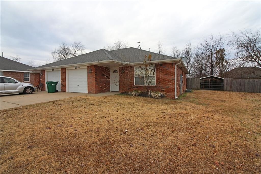 1000 Leigh St, Centerton, AR 72719 Townhome Rentals in Centerton AR