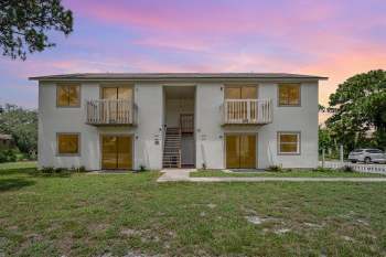 Primary Photo - Adorable home in the heart of Palm Bay!