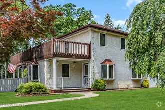 Building Photo - 1280 Whitesville Rd