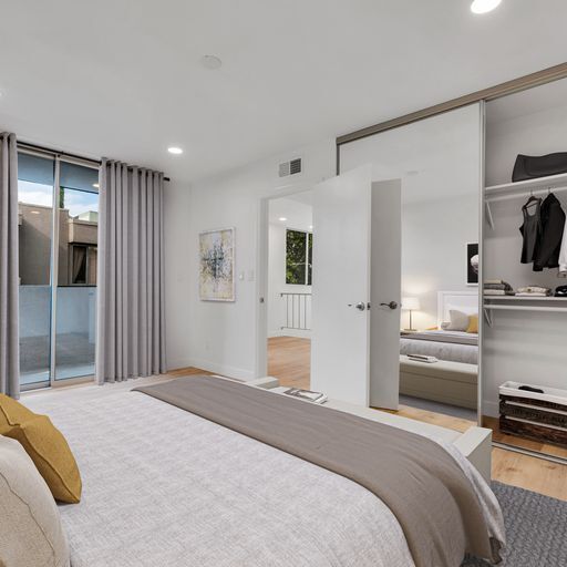 Bedroom with Balcony, Mirrored Organized Closet - 18128 Killion St