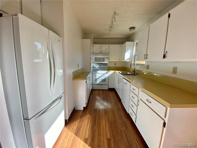 Foto del edificio - 2708 W 19th St Dr
