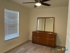 Foto del edificio - 907 E 3rd St