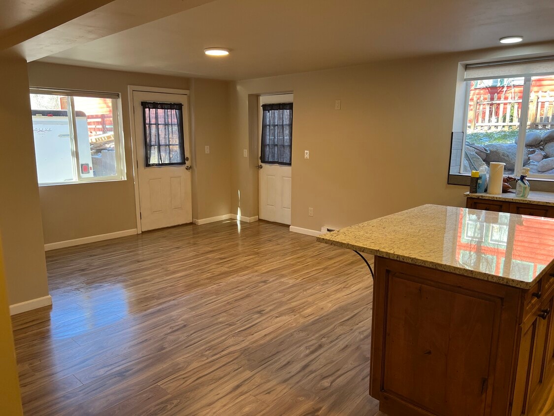 Building Photo - 1111 Pitkin Ave