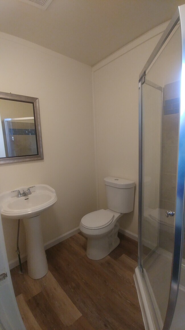 Baño 2 (foto 2) - 11 Center St