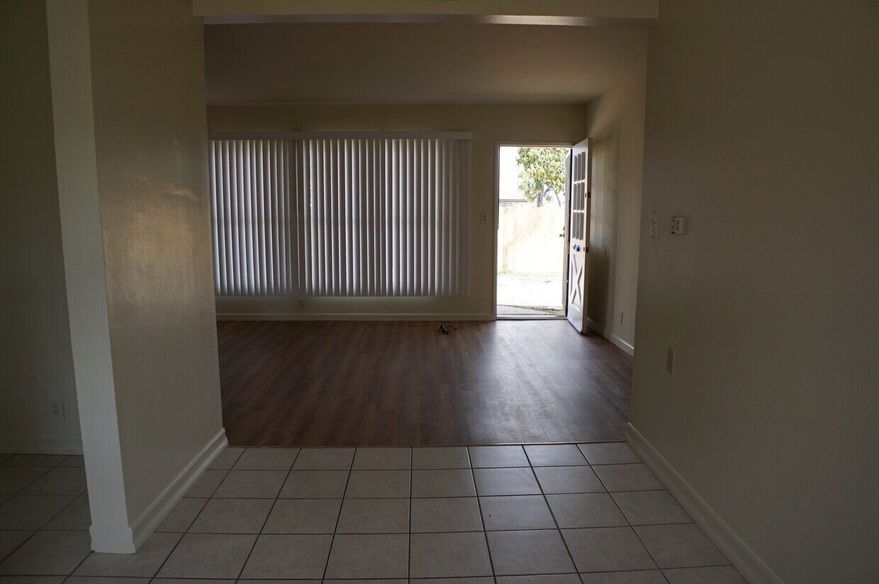 2064 255th St, Lomita, CA 90717 Townhouse for Rent in Lomita, CA