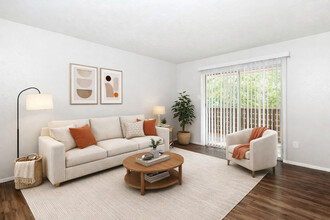 Building Photo - Scenic Pines Apartments