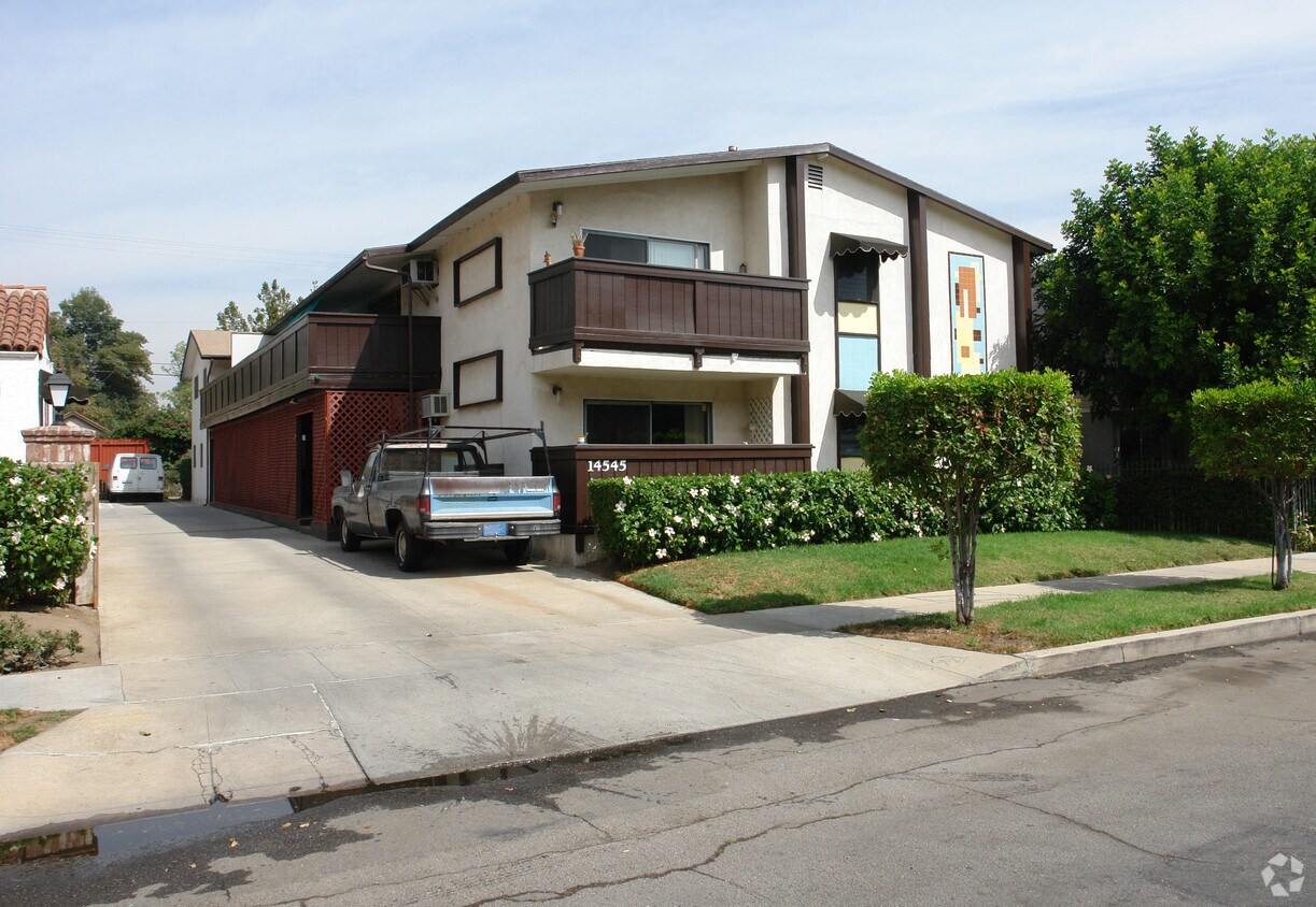 14545 Albers St, Sherman Oaks, CA 91411 Apartments 14545 Albers St