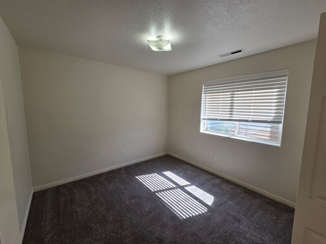 Foto del edificio - 2 Bed Apartment - Ready to GO!