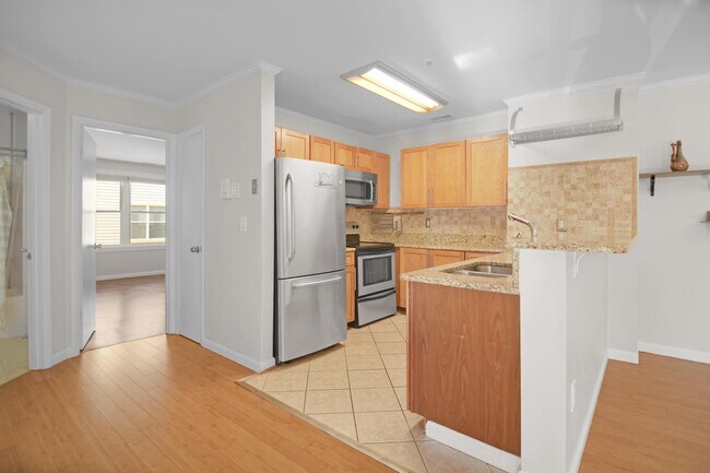 Building Photo - 30E Hearthstone Ct