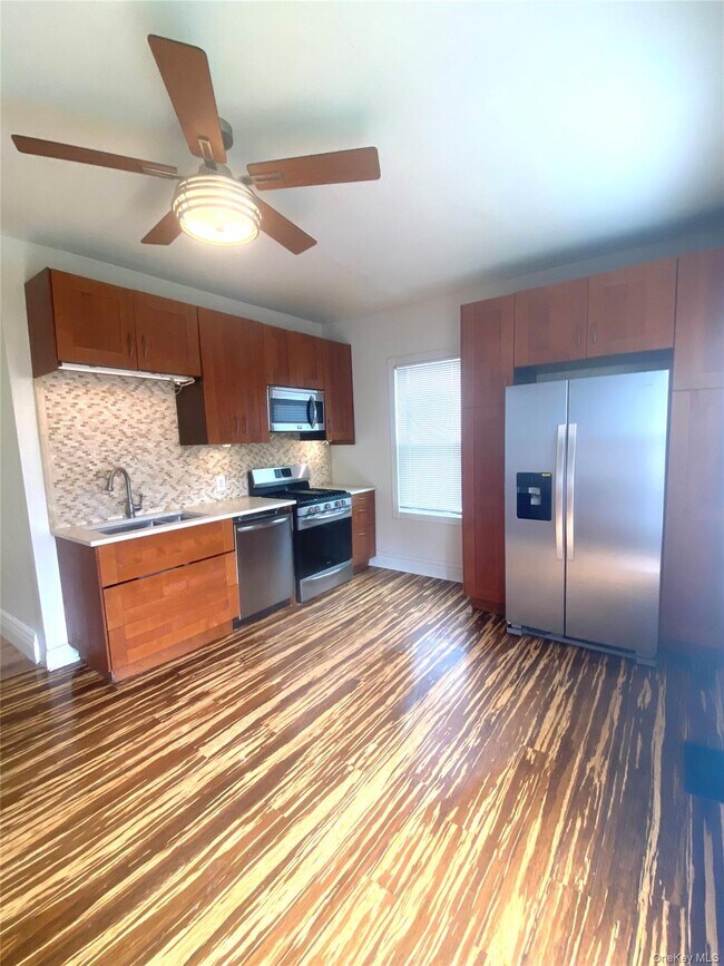 Foto del edificio - 8 Willow St