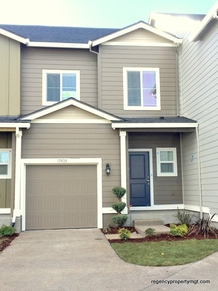Primary Photo - Newer Sherwood 3bd, 2.5ba Townhouse. Has A...