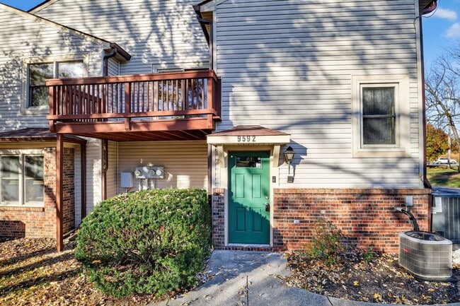 Building Photo - 9592 Maple Way