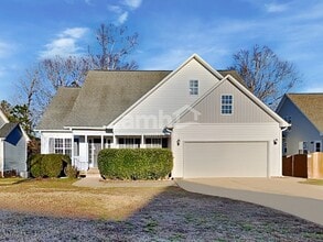 Building Photo - 1067 S Willhaven Dr