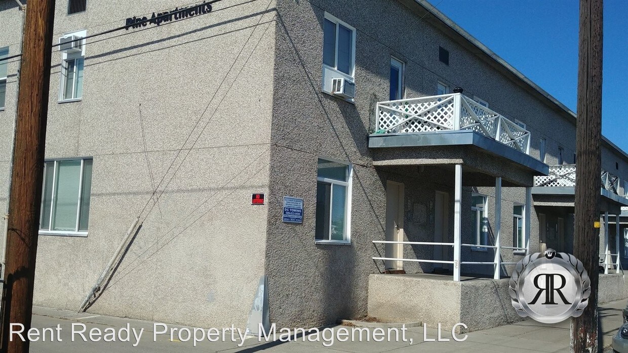 Primary Photo - 123 E Pine St