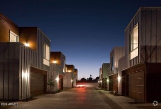 Building Photo - 5564 N 12th St