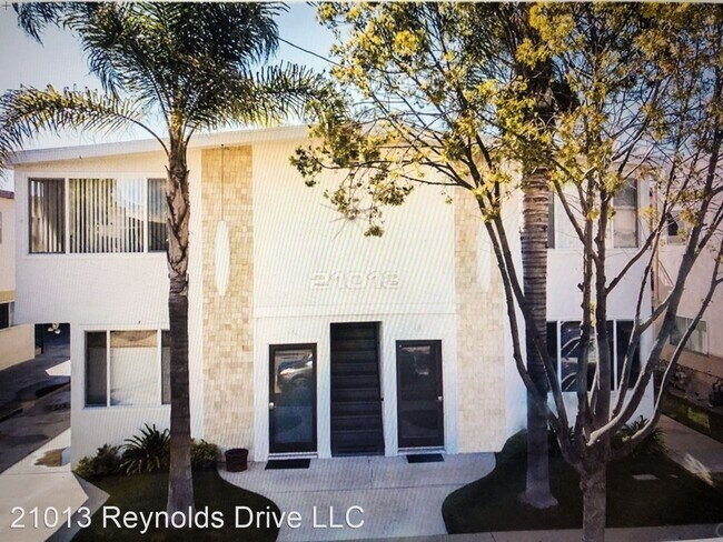 Building Photo - 1 br, 1 bath Apartment - 21013 Reynolds Drive
