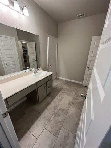 Foto del edificio - 2820 Long Slope Rd